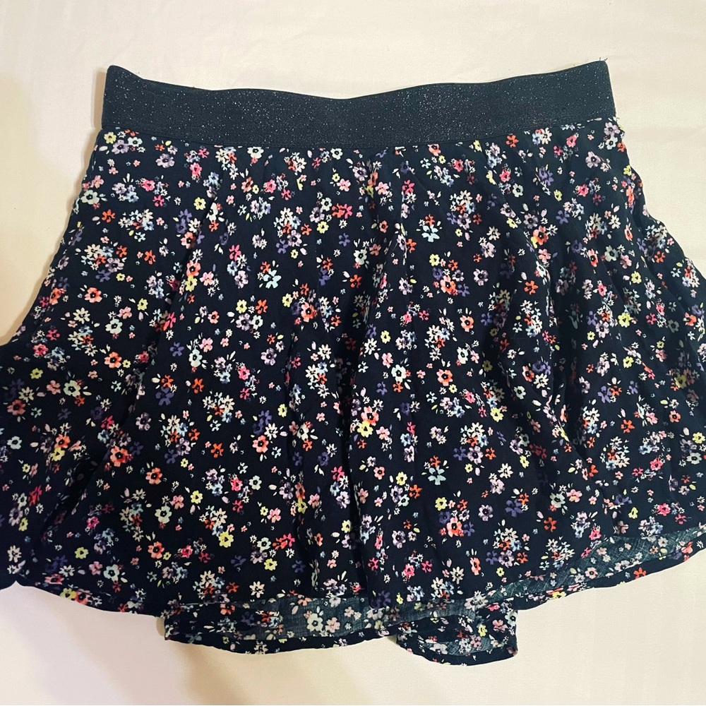 Justice Girls Skort | Color: Black Floral | Size: 14 - Picture 2 of 6